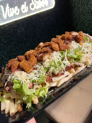 GRAN HABANA “salchipapa Familiar”